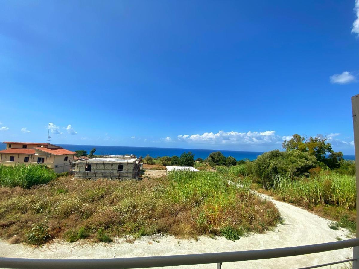 Campus Dei - Tropea Rooms Exteriör bild